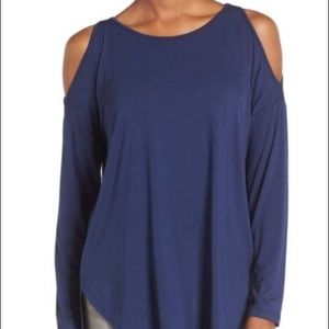 Bobeau navy cold shoulder long sleeve top